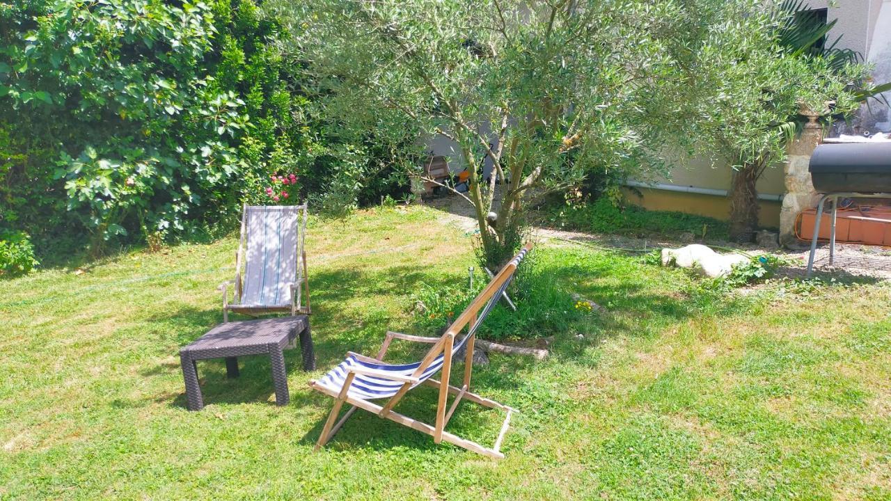 L'Etape Du Canal - Pelerins, Randonneurs, Vacanciers Condom Exteriör bild